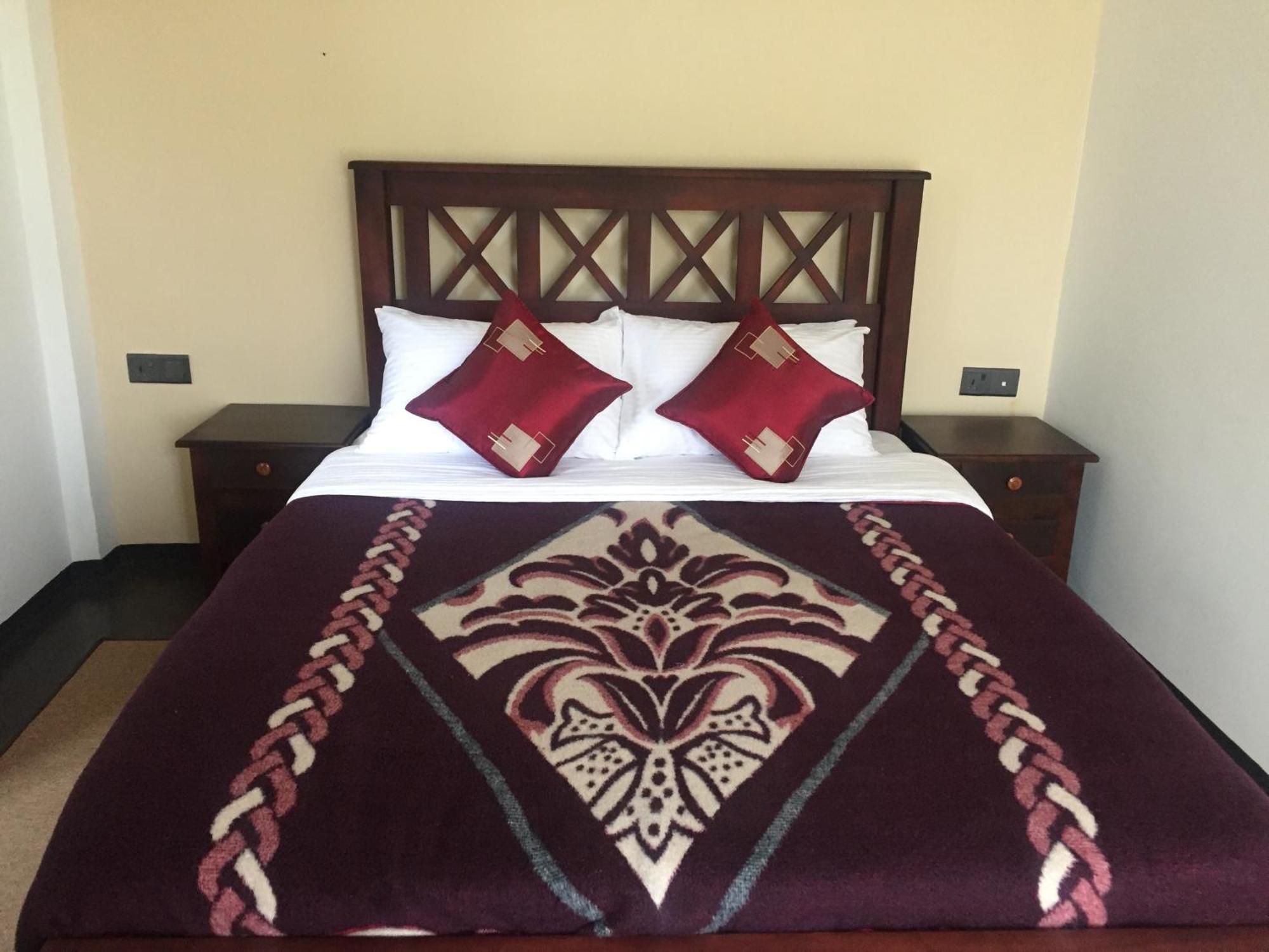 Suriya Guest Hotell Nuwara Eliya Exteriör bild