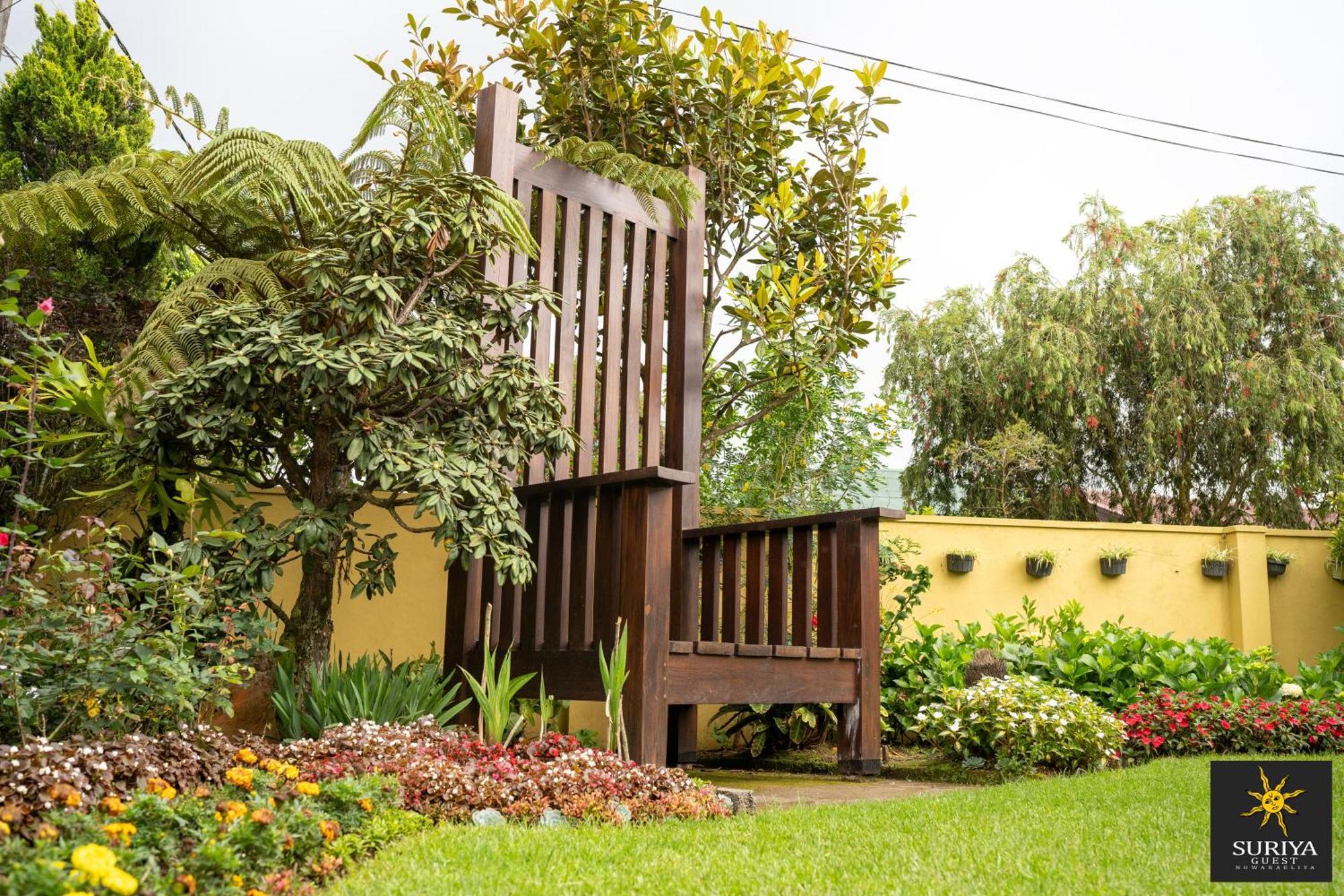 Suriya Guest Hotell Nuwara Eliya Exteriör bild
