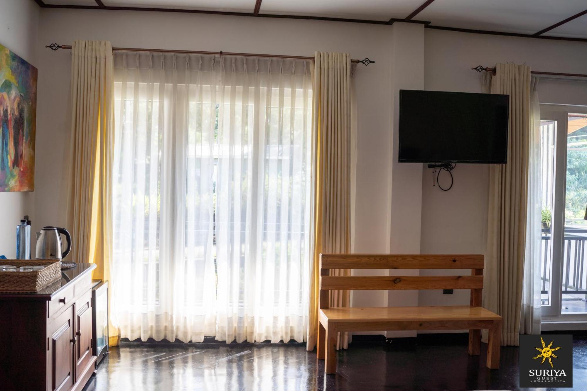 Suriya Guest Hotell Nuwara Eliya Exteriör bild